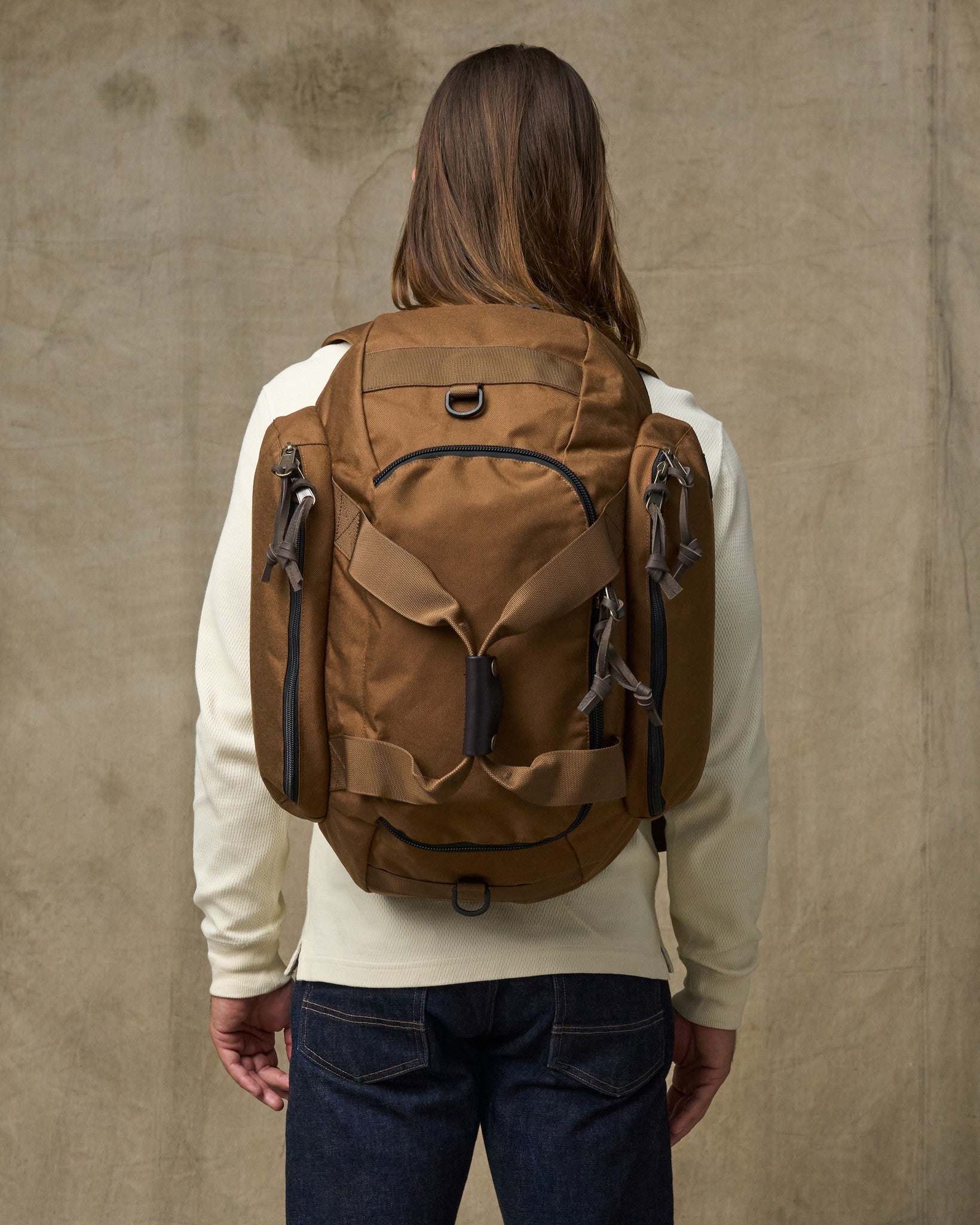 Dryden Duffle Pack - Whiskey - Image 5