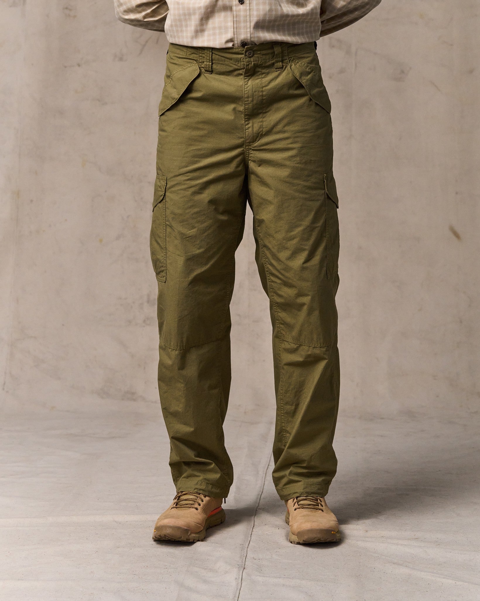 Tropical Poplin Cargo Pants - Military Olive