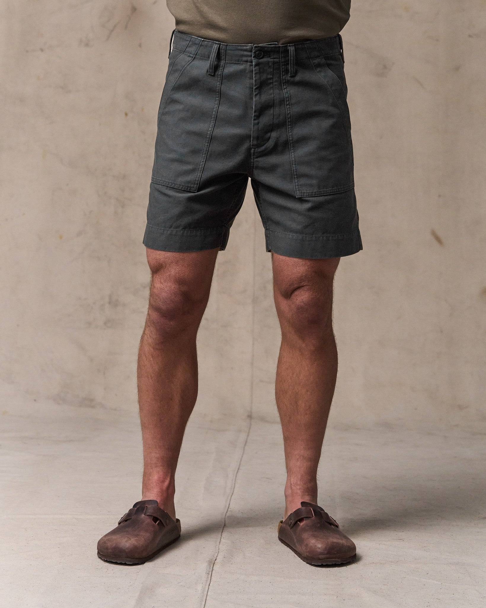 Field Supply Shorts - Washed Faded Black