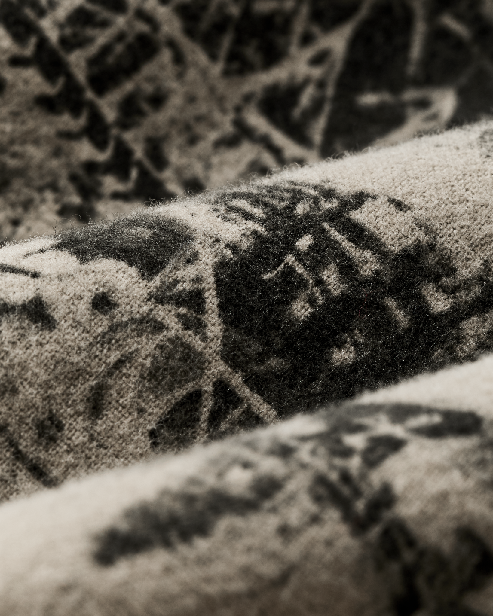 Field Flannel Shirt - Vintage Khaki Print - Image 7